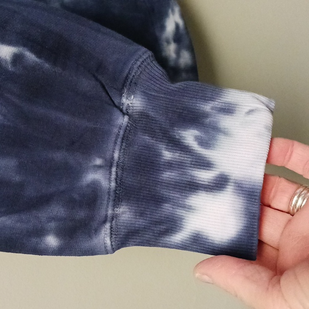 C&C California Tie Dye Blue White Sweatshirt Size L - Picture 7 of 15